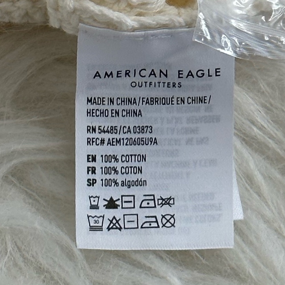 NWT American Eagle Women’s Cream Crochet Crop Top Size Small - Picture 6 of 8